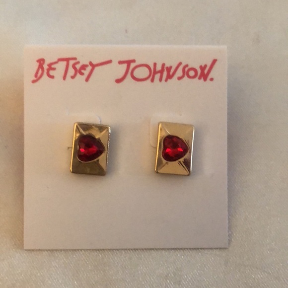 Betsey Johnson Gold Tone Envelope Stud Earrings Red Crystal Heart Accent NWT - Picture 3 of 12